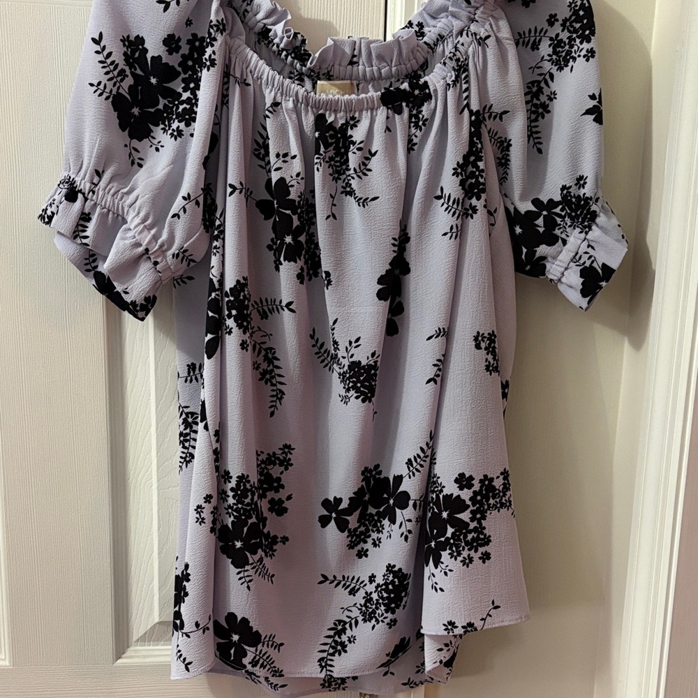 MICHAEL Michael Kors Black Floral Blouse